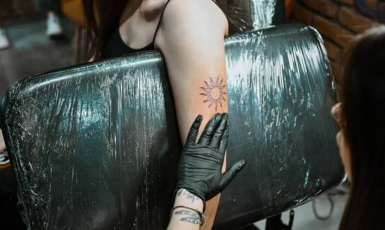 Blackwork - poznaj nowoczesne podejście do klasycznego stylu