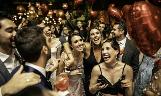 Fotobudka 360 – personalizacja zdjęć na różne okazje