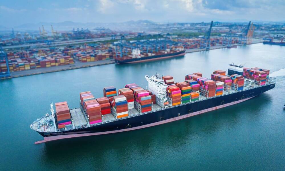 Wpływ transportu kontenerów na optymalizację kosztów w logistyce