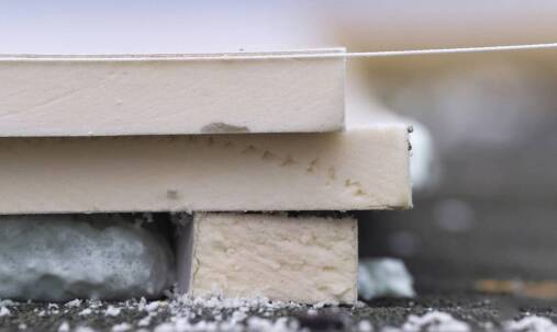 Wpływ termicznej izolacji podłóg na energetyczną efektywność budynków