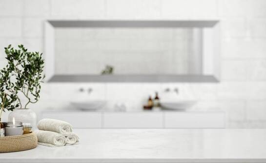 Dlaczego warto inwestować w profesjonalne pranie ręczników do hoteli?