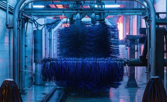 Wpływ automatyzacji na funkcjonalność nowoczesnych samochodowych myjni