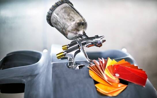 Jakie korzyści płyną z wyboru profesjonalnej lakierniczej chemii?