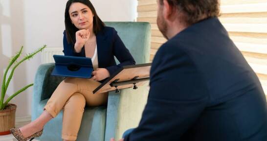 Jak psycholog prowadzi diagnozę zaburzeń osobowości?