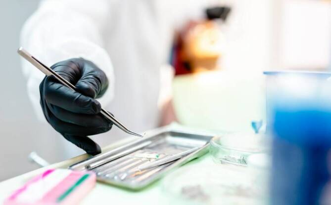 Ortodoncja a profilaktyka – jak dbać o zęby, aby uniknąć problemów?