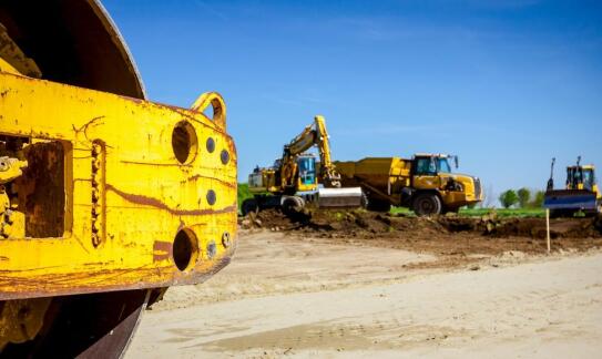 Wyzwania technologiczne przy realizacji sterowanych przewiertów pod torami