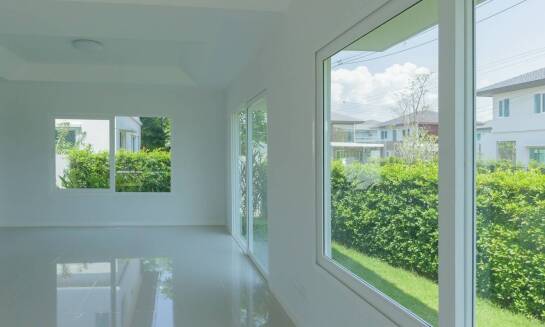 Jakie są kluczowe cechy nowoczesnych PCV okien pod względem designu?