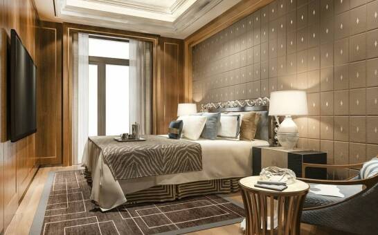 Komfortowe pokoje z widokiem na ogród – noclegi w willi z basenem.