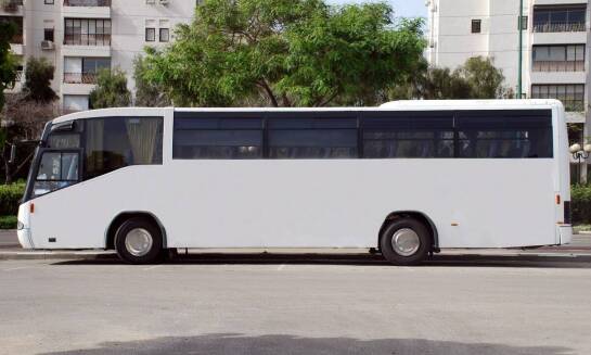 Nowoczesne systemy bezpieczeństwa w osobowych busach