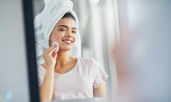 Jak zadbać o skórę po zabiegu zagęszczania laserowego, aby utrzymać efekty?