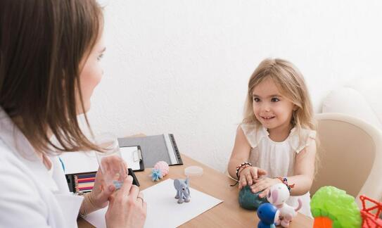 Czy diagnoza sensorycznej integracji jest możliwa u każdego dziecka?