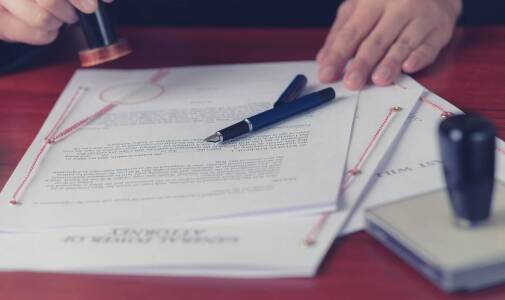 Umowa małżeńska majątkowa – jak zabezpieczyć interesy obu stron?