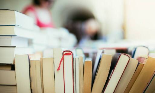 Jak antykwariat w Warszawie daje drugie życie książkom i płytom?