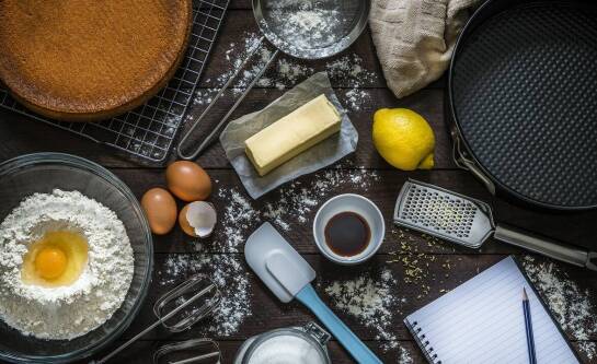 Jak zrobić coś słodkiego z tego co masz w domu?