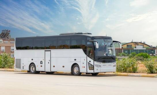 Ile zarabia kierowca autobusu w Warszawie w 2026 roku?