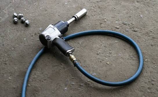 Jak zrobić ogrodzenie z opon do ogrodu?