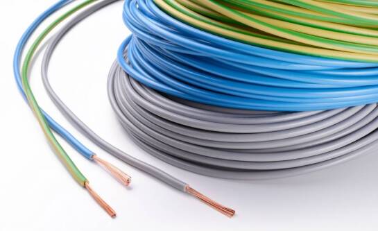 Jak oznaczyć przewody elektryczne?