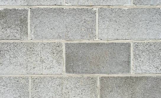 Jaki materiał wybrać na ściany domu?