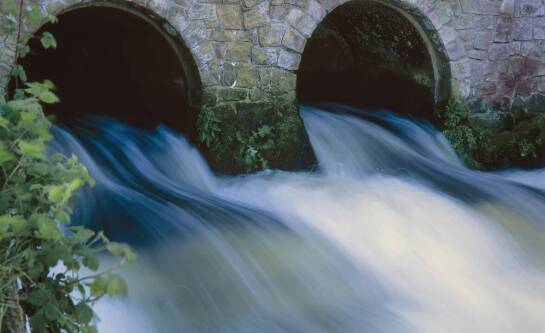 Czym jest opłata za korzystanie ze środowiska?