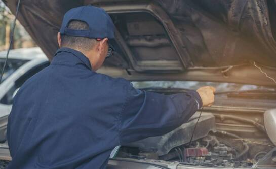 Jaki powinien być prawidłowy poziom oleju na bagnecie?