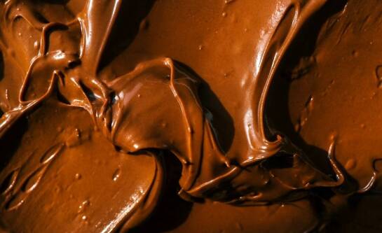 Gdzie wyrzucać papier powlekany folią?