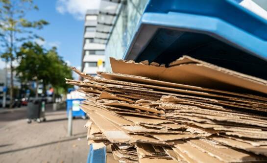 Co można wrzucać do pojemnika na papier?