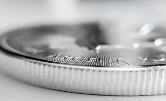 Czy inwestowanie w złote monety się opłaca?