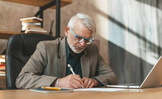 Jak napisać wniosek o wykup mieszkania komunalnego?