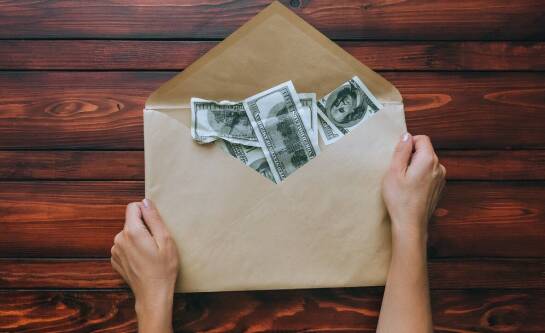 Jak zrobić darowiznę pieniężną?