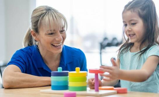 Jak stymulować rozwój mowy u dziecka?