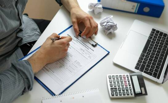 Czy umiarkowany stopień niepełnosprawności uprawnia do zasiłku pielęgnacyjnego?