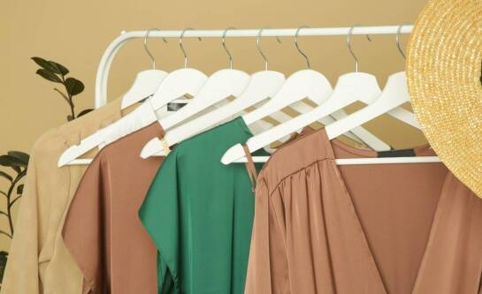 Co sprzedawać na wiosnę w sklepie internetowym?