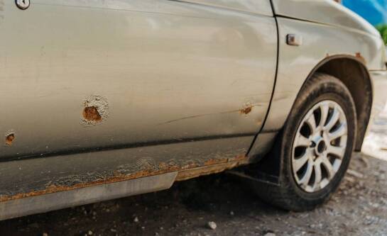 Jak odnowić drewno w domu?