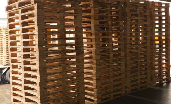 Ile palet można przewieźć jednym transportem?