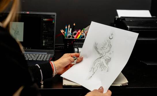 Jak zaprojektować własną kolekcję ubrań?