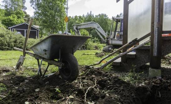 Jak wykonać izolację fundamentów w starym domu?