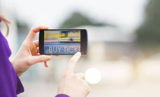 Jak kupić bilety w aplikacji Jakdojade w Poznaniu?