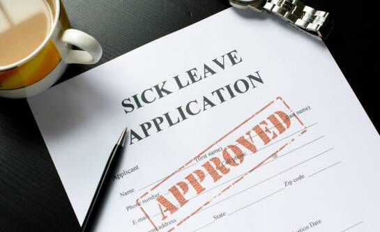 Czy zasiłek chorobowy jest przychodem podatkowym?