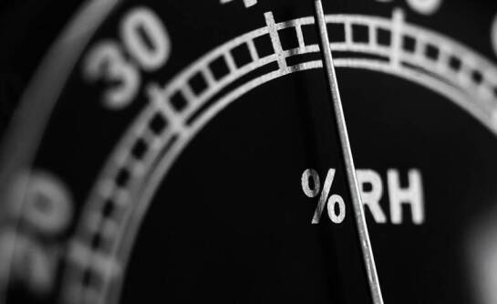 Jak sprawdzić wilgotność powietrza w pokoju?
