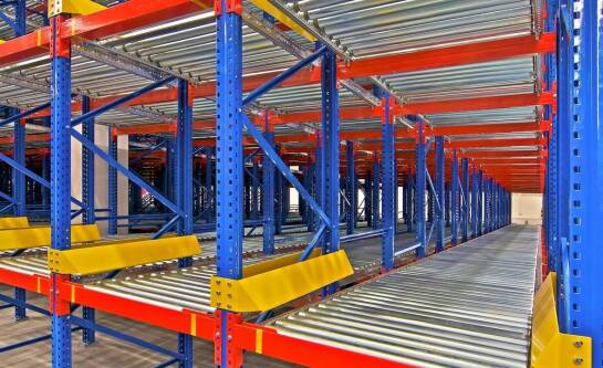 Ile waży półpaleta?