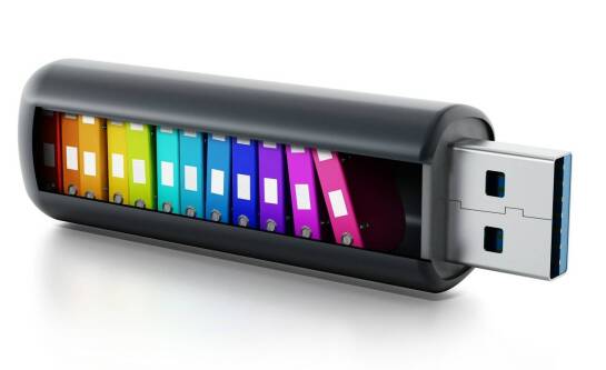 Jaki program do odzyskiwania danych z pendrive wybrać?