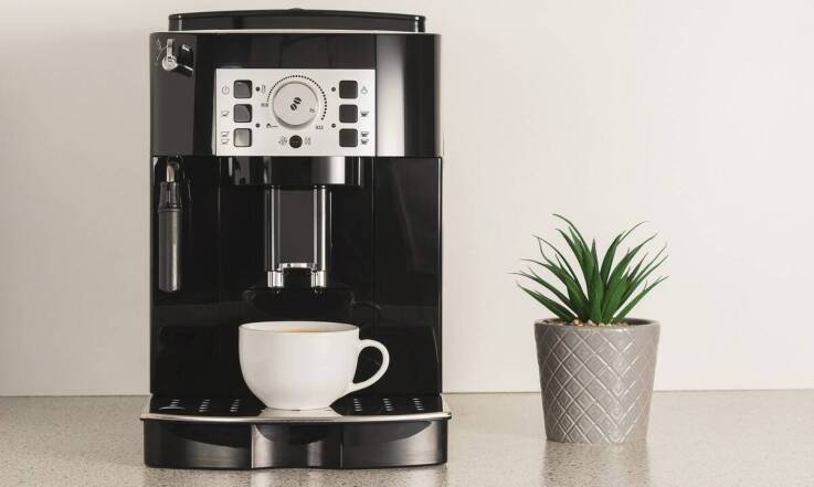 Zalety nablatowego dystrybutora gazowanej wody w nowoczesnych biurach