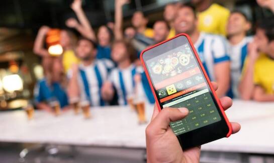 Jak kupić bilet online na kulturalne wydarzenia z poziomu telefonu?