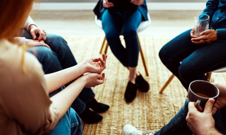 Jak terapeuci wspierają proces zmiany w leczeniu uzależnień?