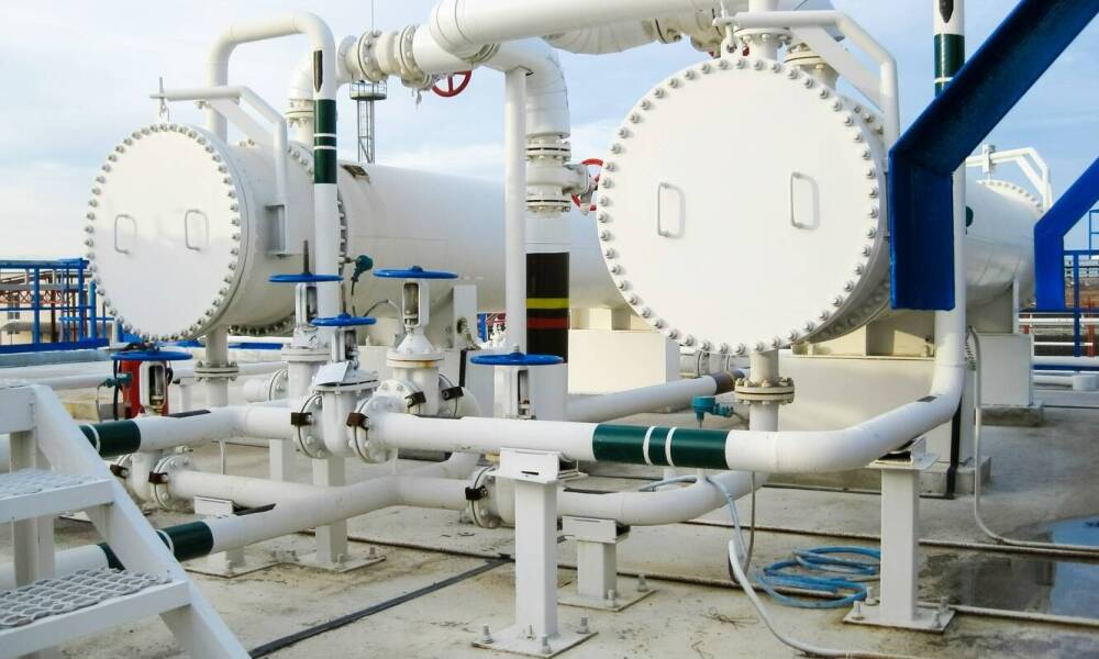 Jak katodowa ochrona zbiorników wspiera spełnianie norm środowiskowych?