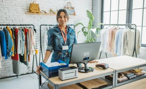 Dlaczego internetowe kasy fiskalne są niezbędne w e-commerce?