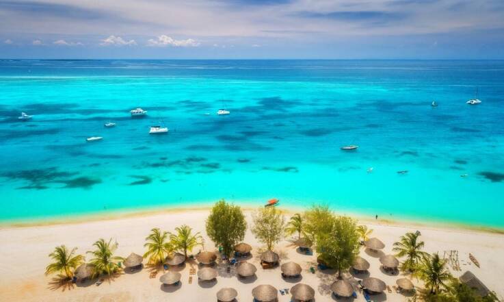 Safari Blue – niezapomniana przygoda z żeglowaniem po wodach na Zanzibarze