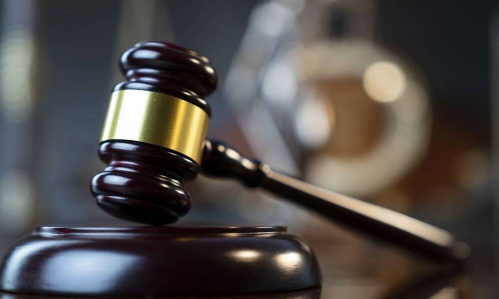 Kluczowe aspekty obrony w sprawach karnych dotyczących przestępstw narkotykowych.