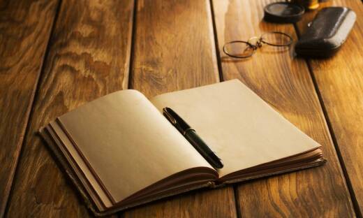 Jakie są możliwości personalizacji ksiąg gości na wesele?