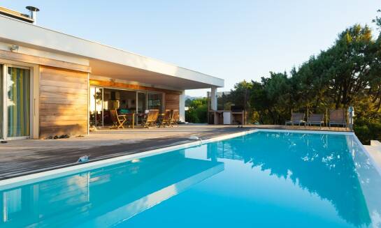 Nowoczesne technologie zabezpieczeń dla murowanych basenów